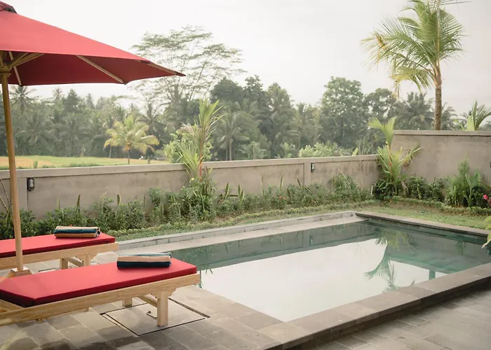 Villa Purana